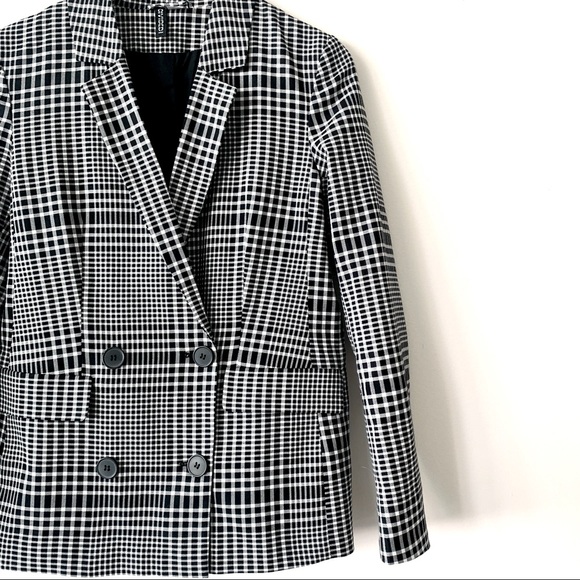 Plaid Double Breasted Blazer - Picture 2 of 3